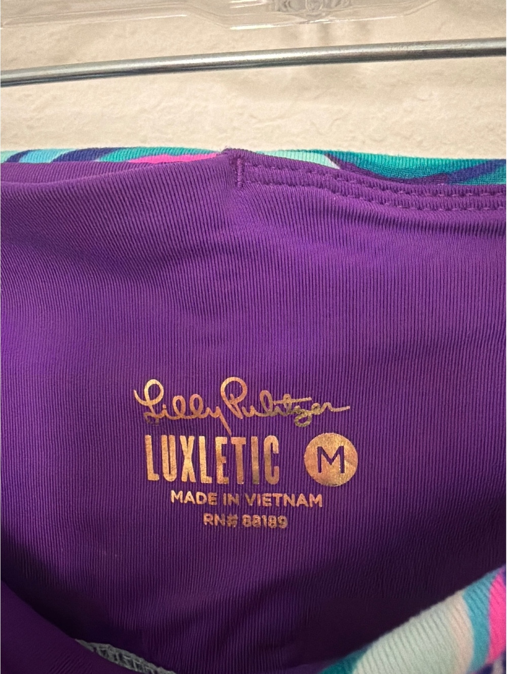 Lilly Pulitzer Luxletic Tropical Leaf Print Cropped Leggings Medium - Picture 2 of 2